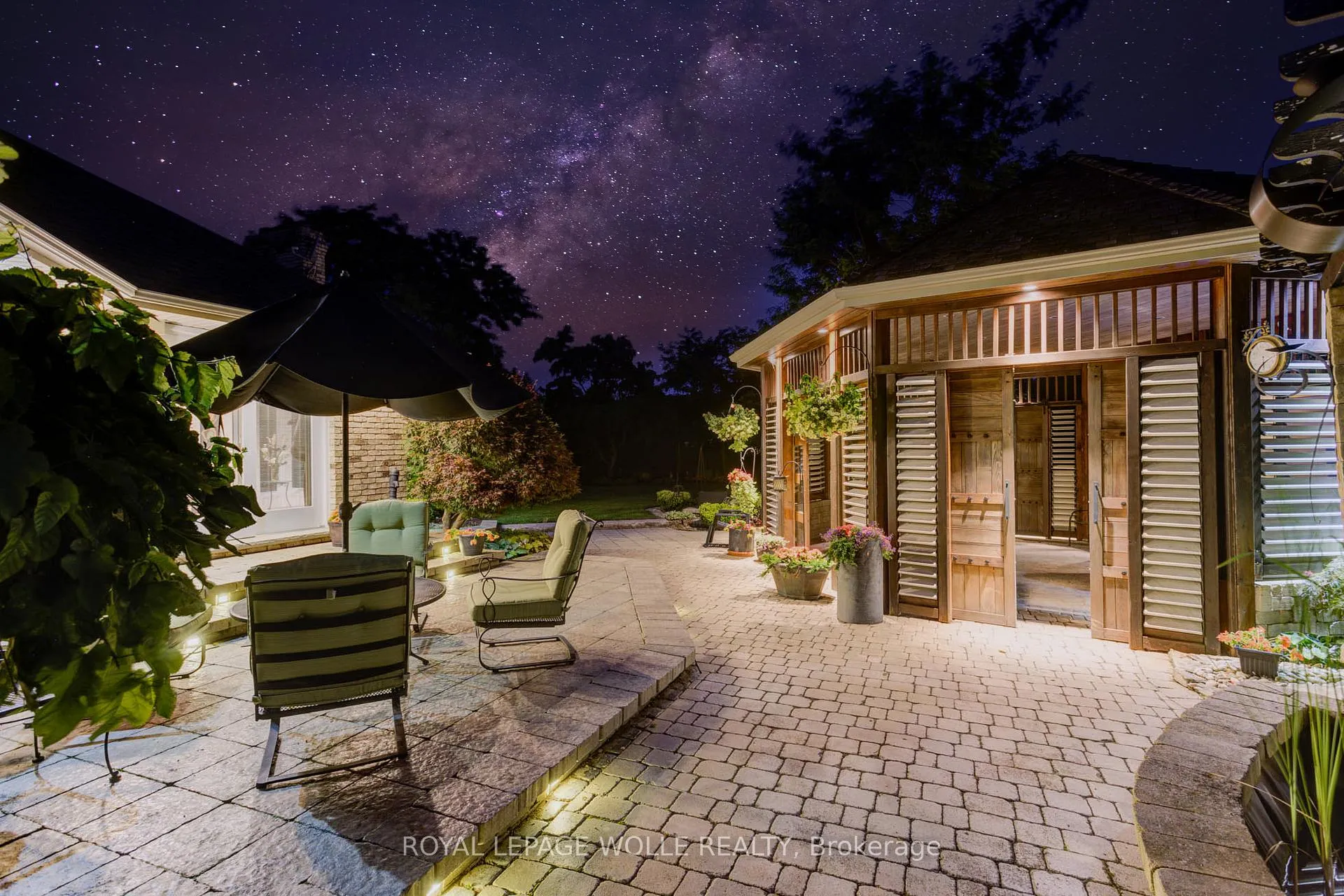 Photo 39 of 14 James Court, Wellesley — HOMEH