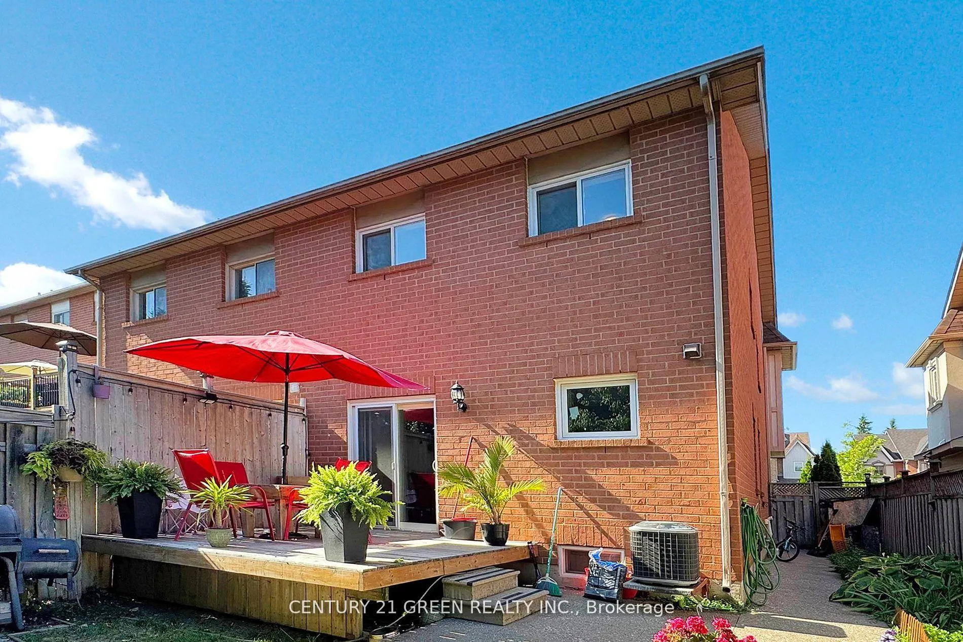 Photo 37 of 57 Kelso Crescent, Vaughan, Maple — HOMEH