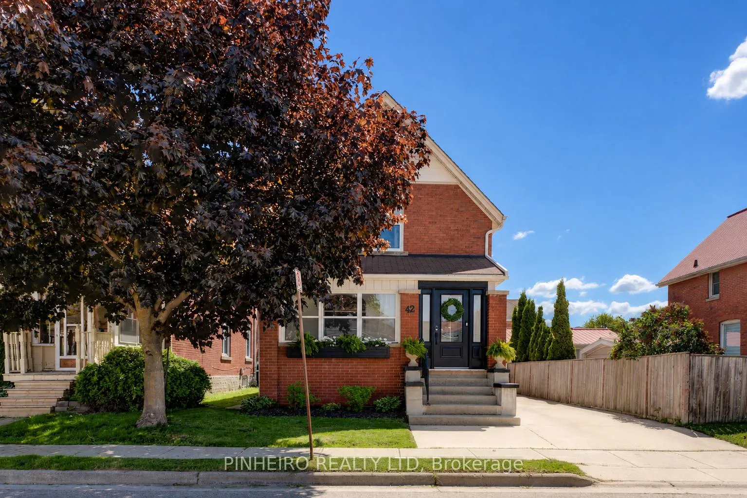 Photo 2 of 42 Fifth Avenue, St. Thomas — HOMEH