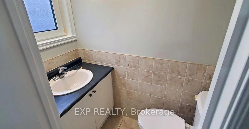 Photo 6 of Unit 3, 246 Lakeshore Road, St. Catharines, Vine/Linwell — HOMEH
