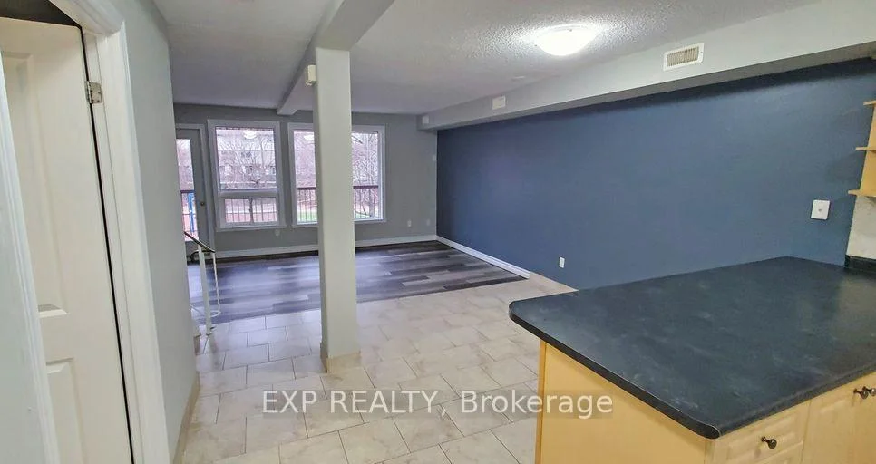 Photo 8 of Unit 3, 246 Lakeshore Road, St. Catharines, Vine/Linwell — HOMEH