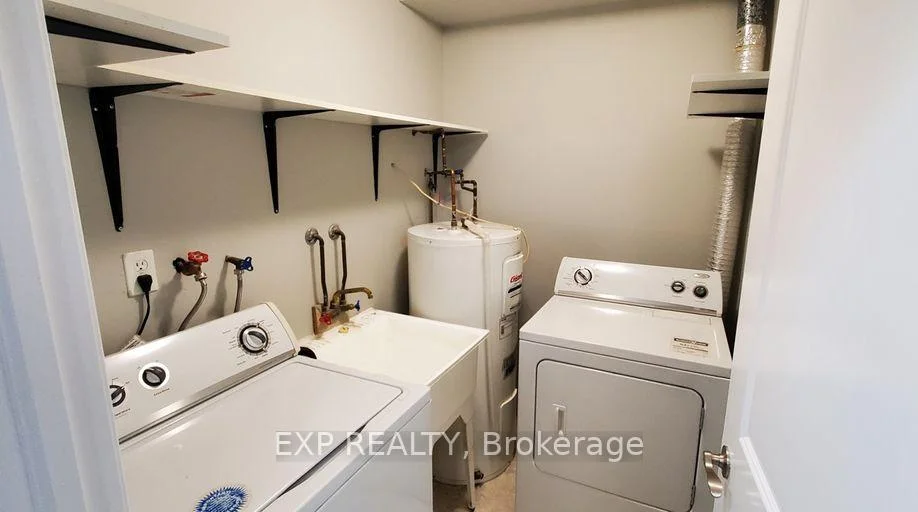 Photo 11 of Unit 3, 246 Lakeshore Road, St. Catharines, Vine/Linwell — HOMEH