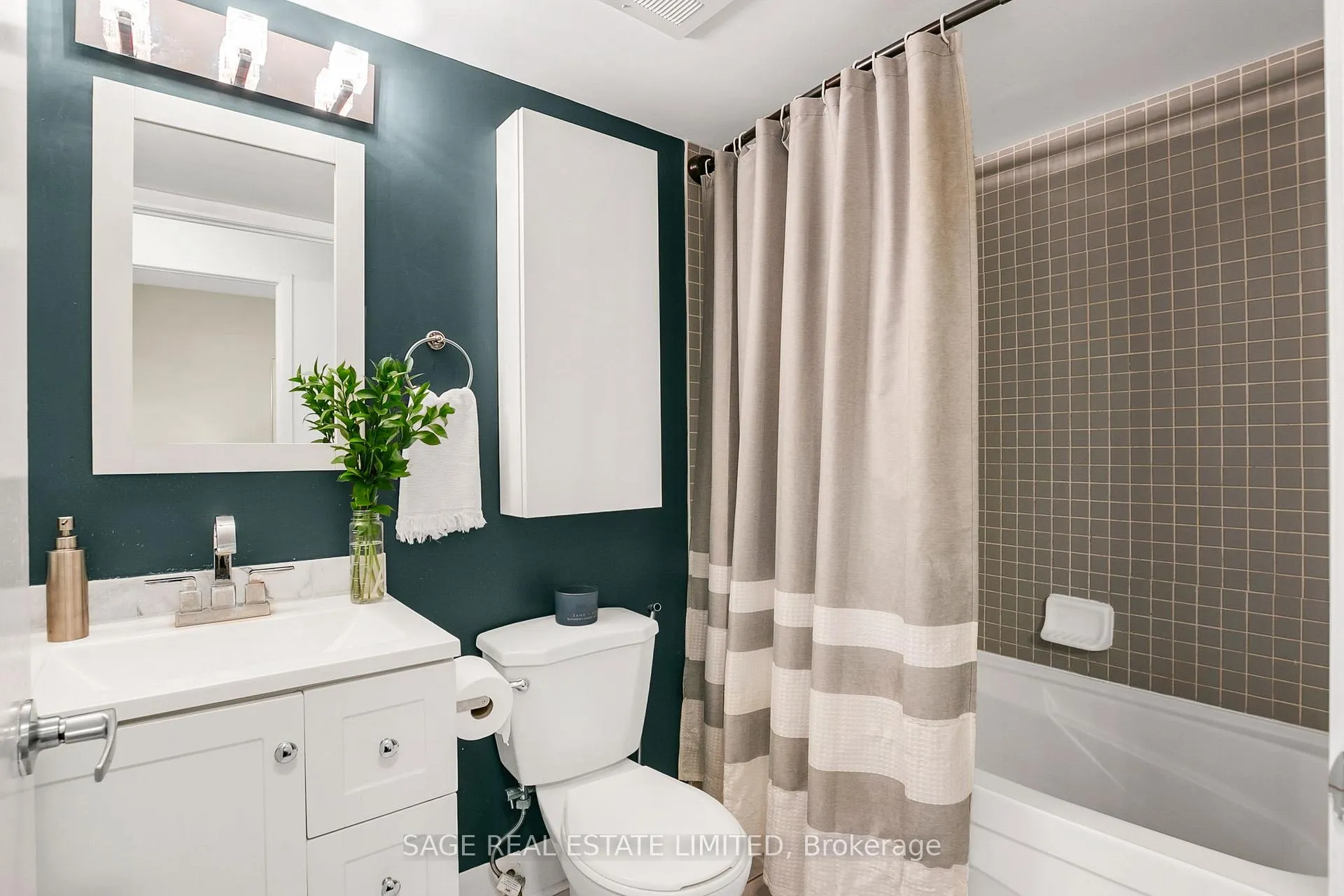 Photo 19 of Unit 227, 415 Jarvis Street, Toronto, Cabbagetown-South St. James Town — HOMEH