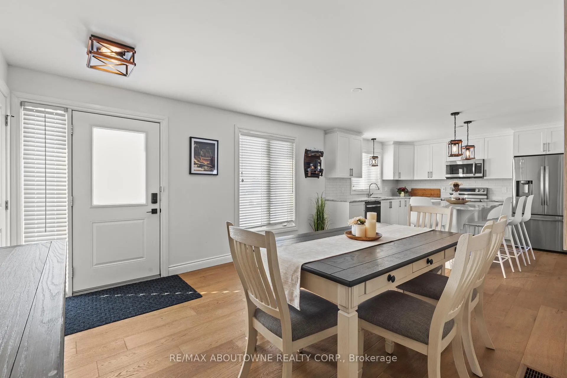 Photo 7 of 214 Binbrook Road, Hamilton, Rural Glanbrook — HOMEH