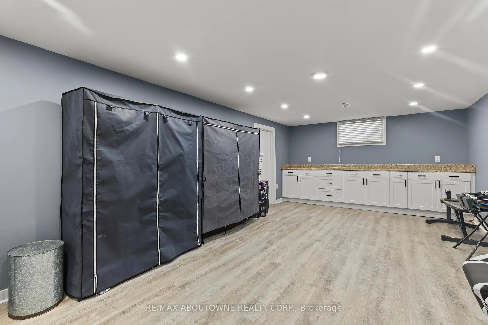 Photo 29 of 214 Binbrook Road, Hamilton, Rural Glanbrook — HOMEH