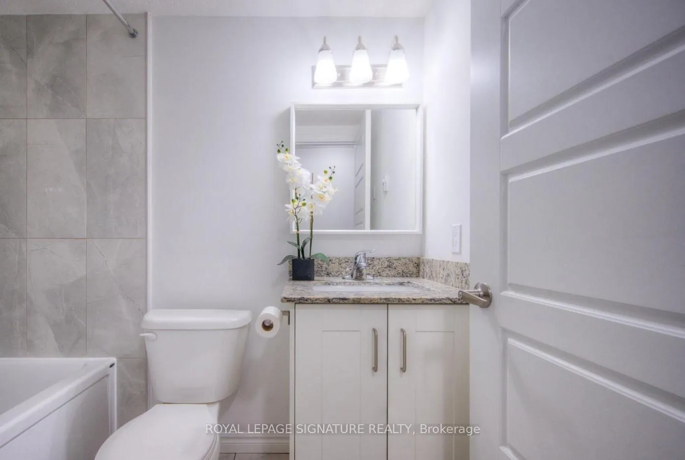 Photo 5 of Unit A6, 374 Prospect Avenue, Kitchener — HOMEH