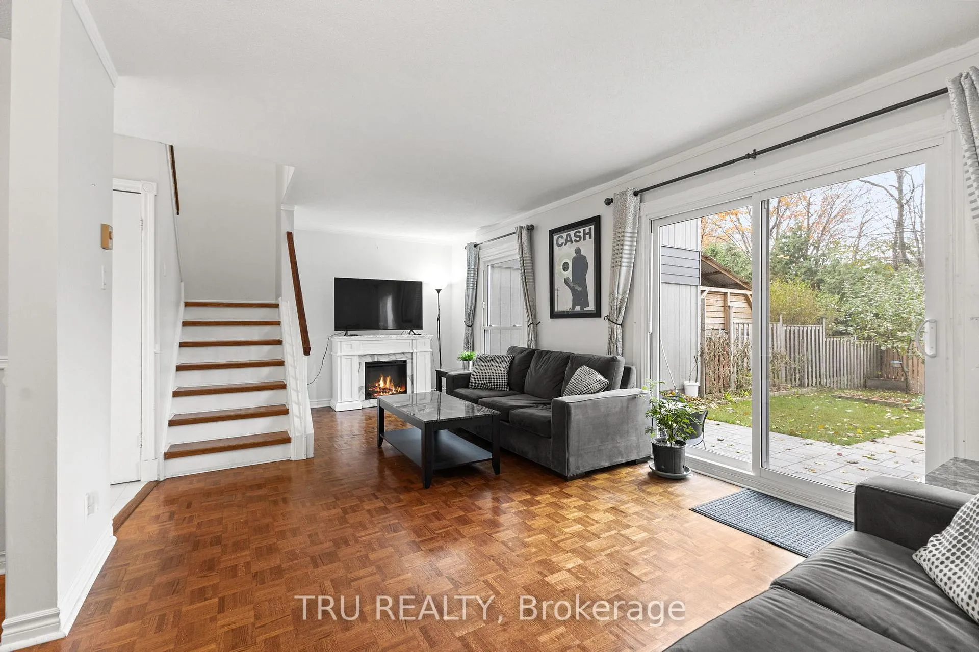 Photo 6 of Unit 37, 24 Compata Way, Ottawa, Blackburn Hamlet (South) — HOMEH