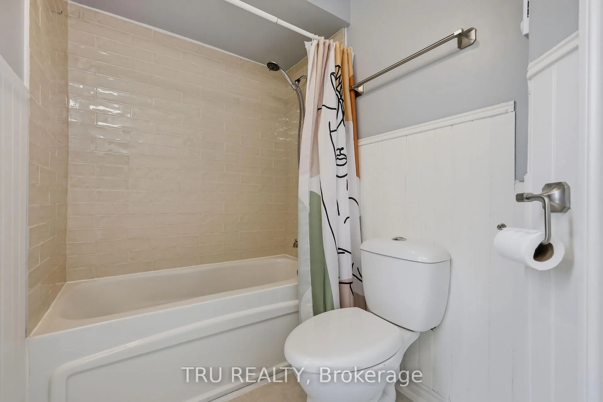 Photo 20 of Unit 37, 24 Compata Way, Ottawa, Blackburn Hamlet (South) — HOMEH