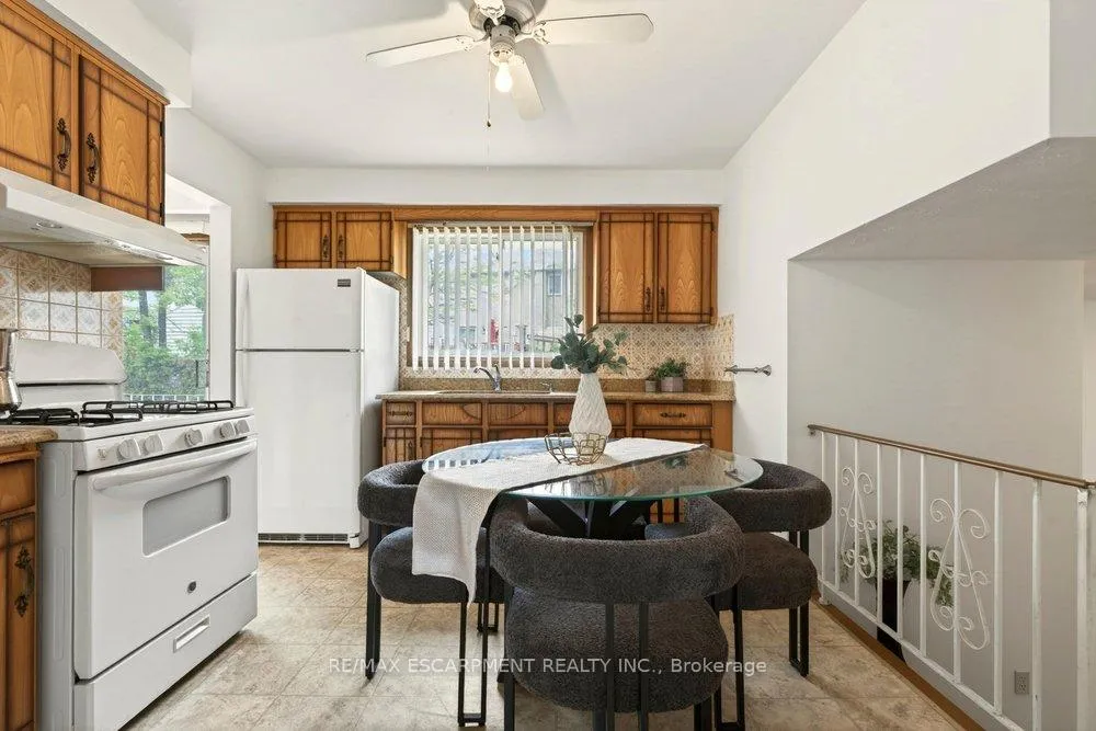 Photo 7 of 134 Greeningdon Drive, Hamilton, Greeningdon — HOMEH
