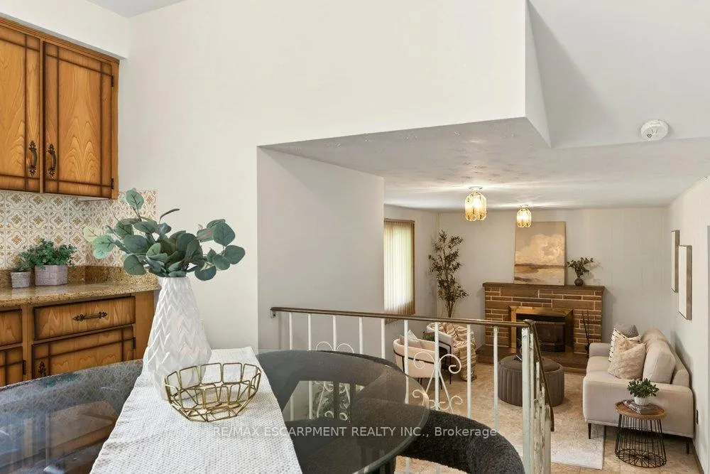 Photo 8 of 134 Greeningdon Drive, Hamilton, Greeningdon — HOMEH