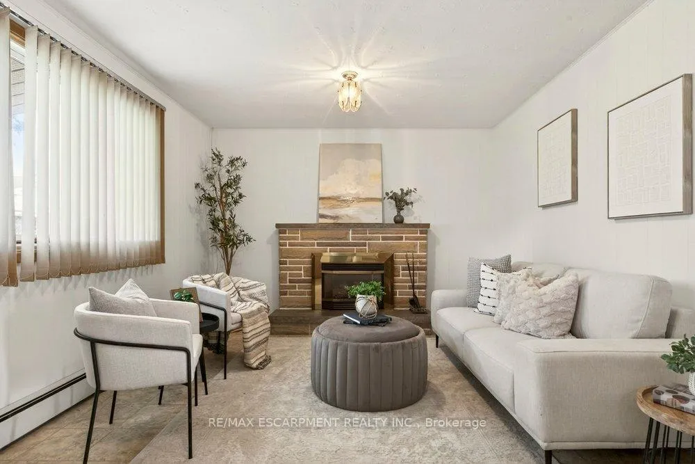 Photo 9 of 134 Greeningdon Drive, Hamilton, Greeningdon — HOMEH