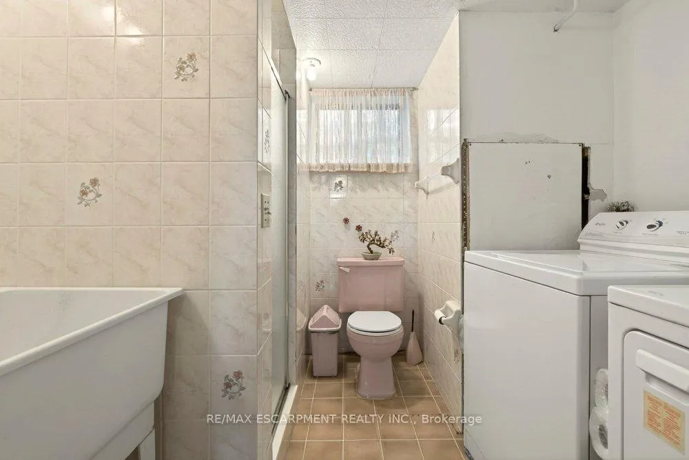 Photo 17 of 134 Greeningdon Drive, Hamilton, Greeningdon — HOMEH