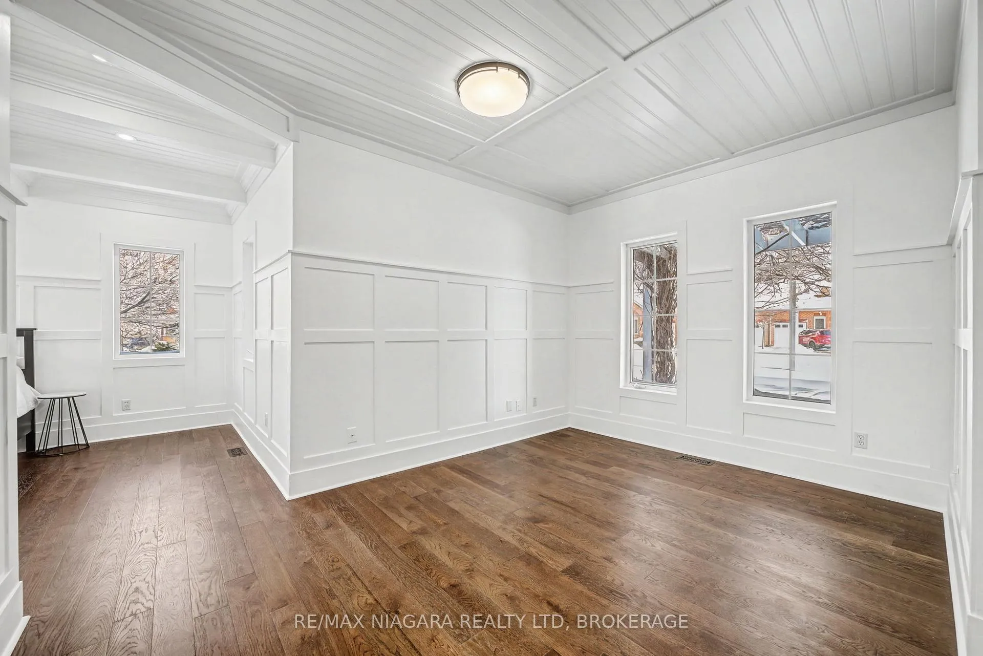 Photo 10 of 41 Morrison Crescent, Grimsby, Grimsby Beach — HOMEH