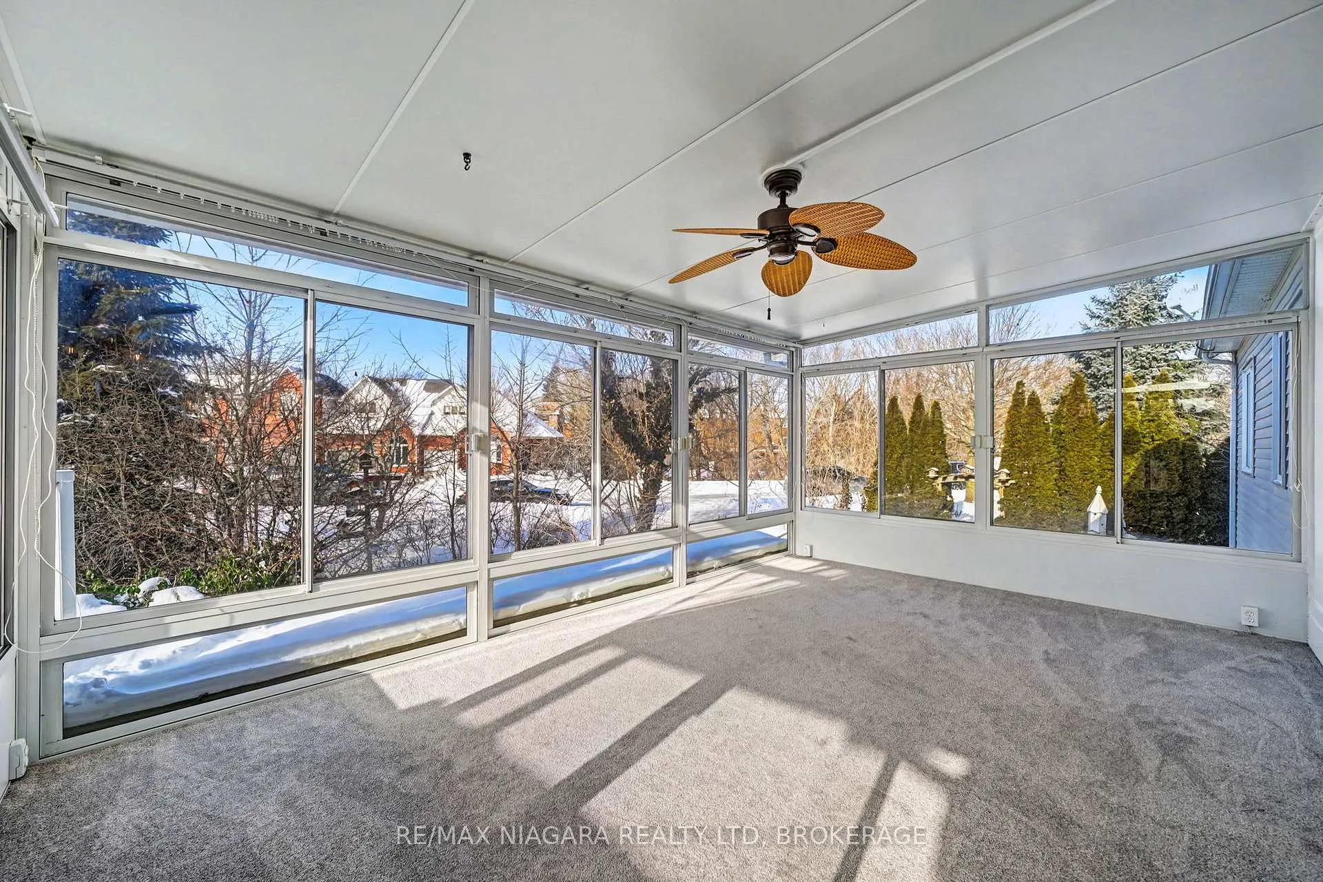 Photo 21 of 41 Morrison Crescent, Grimsby, Grimsby Beach — HOMEH
