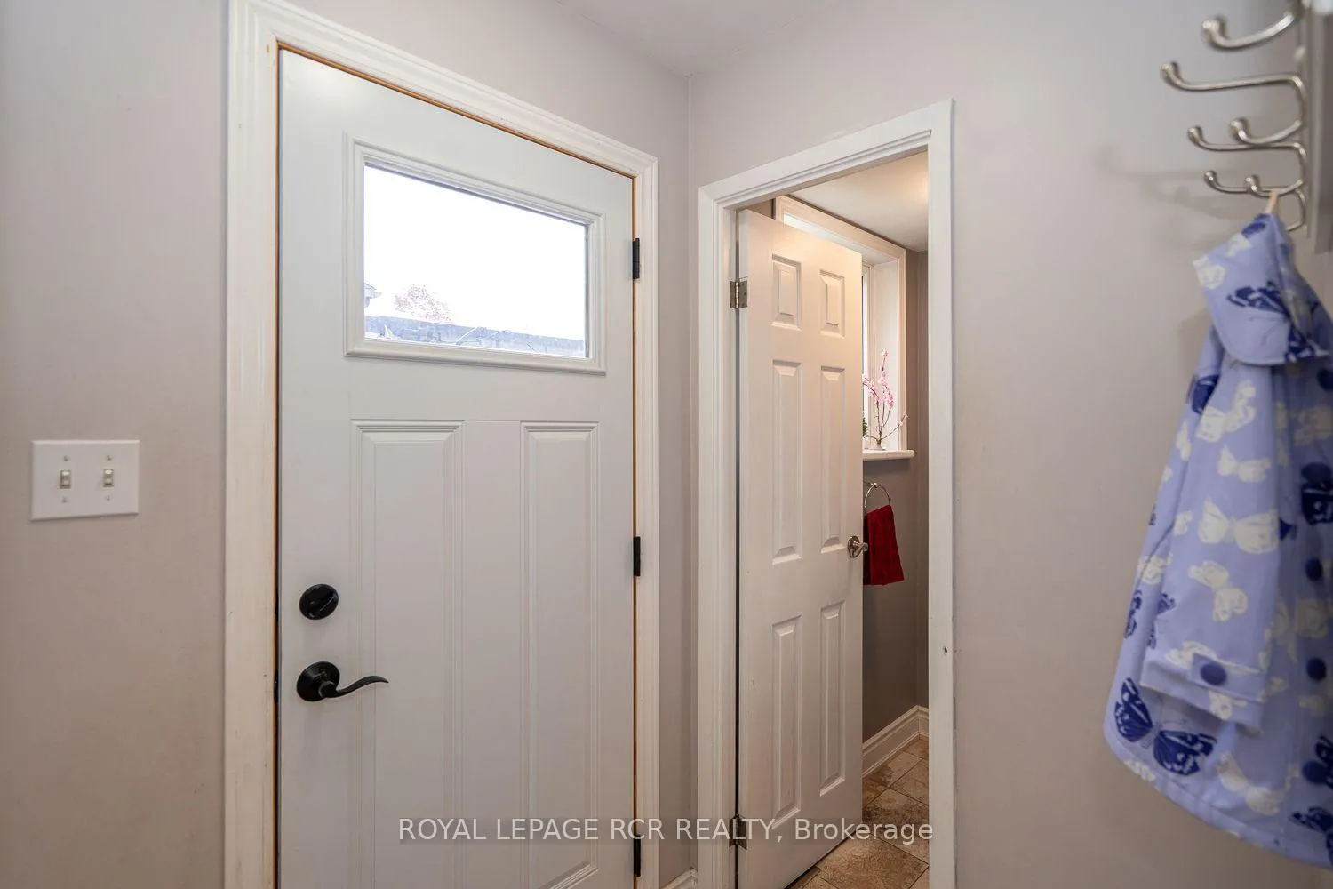 Photo 24 of 3 Brighton Place, Orangeville — HOMEH