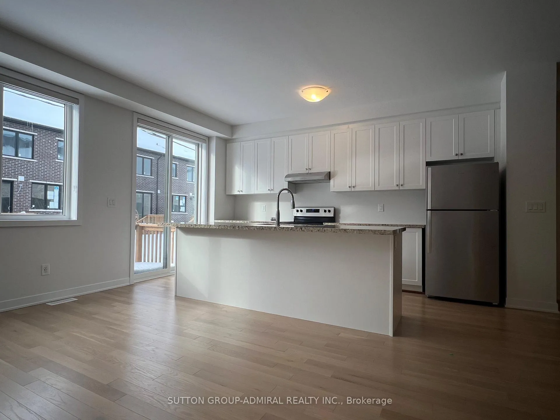 Photo 7 of 20 John Canning Way, Markham, Unionville — HOMEH