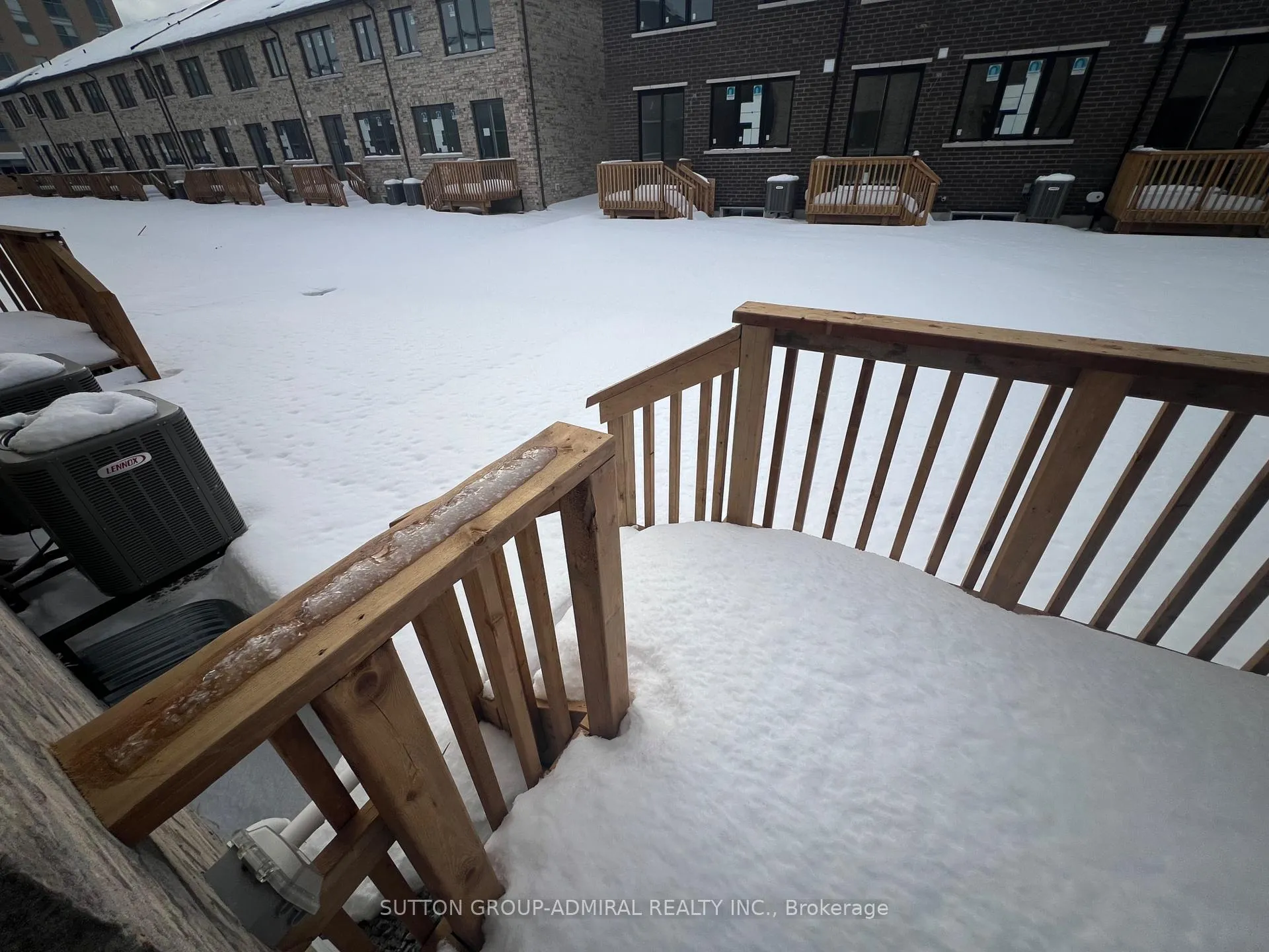 Photo 21 of 20 John Canning Way, Markham, Unionville — HOMEH