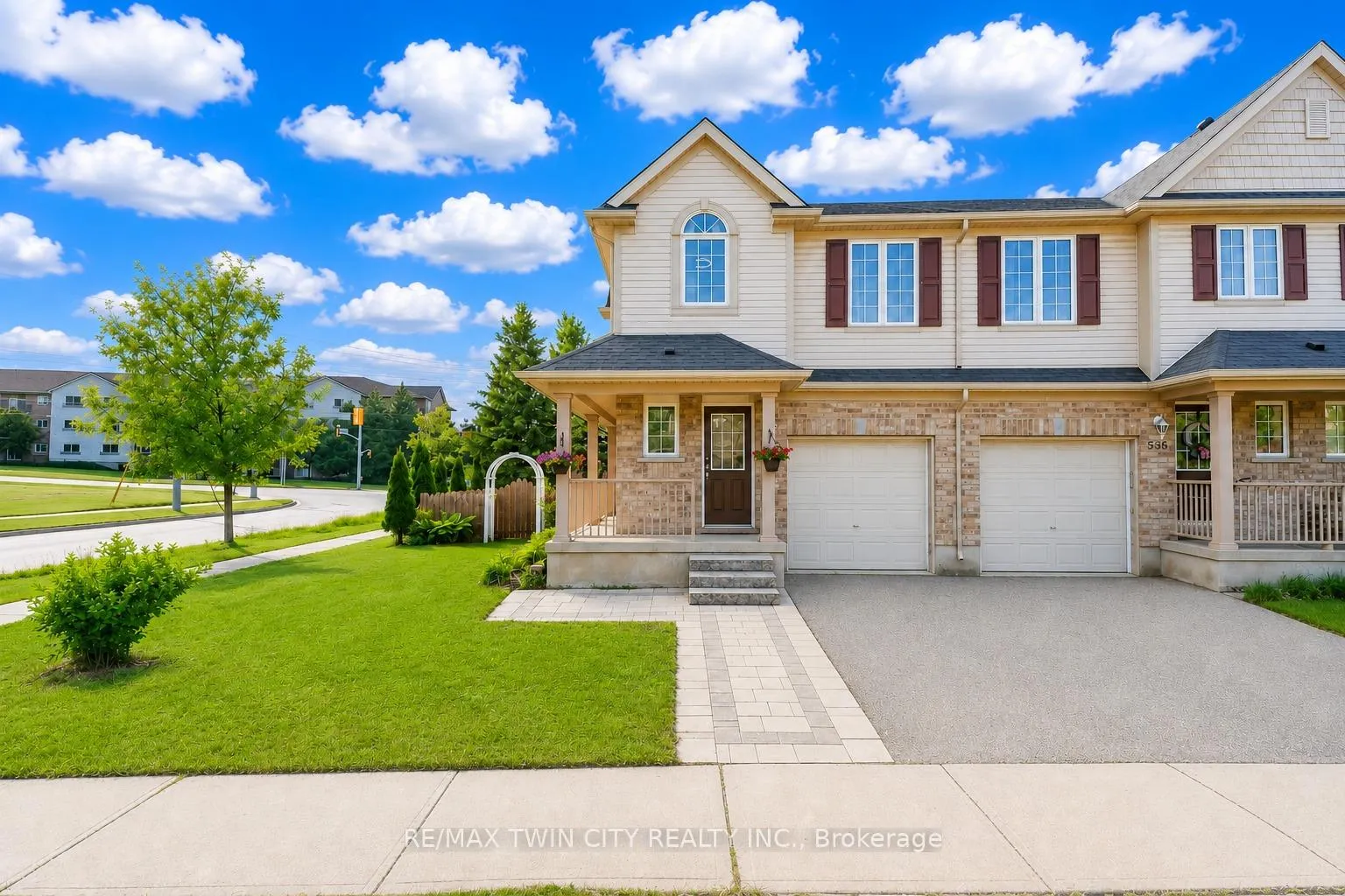 Front of 538 Beaumont Crescent
