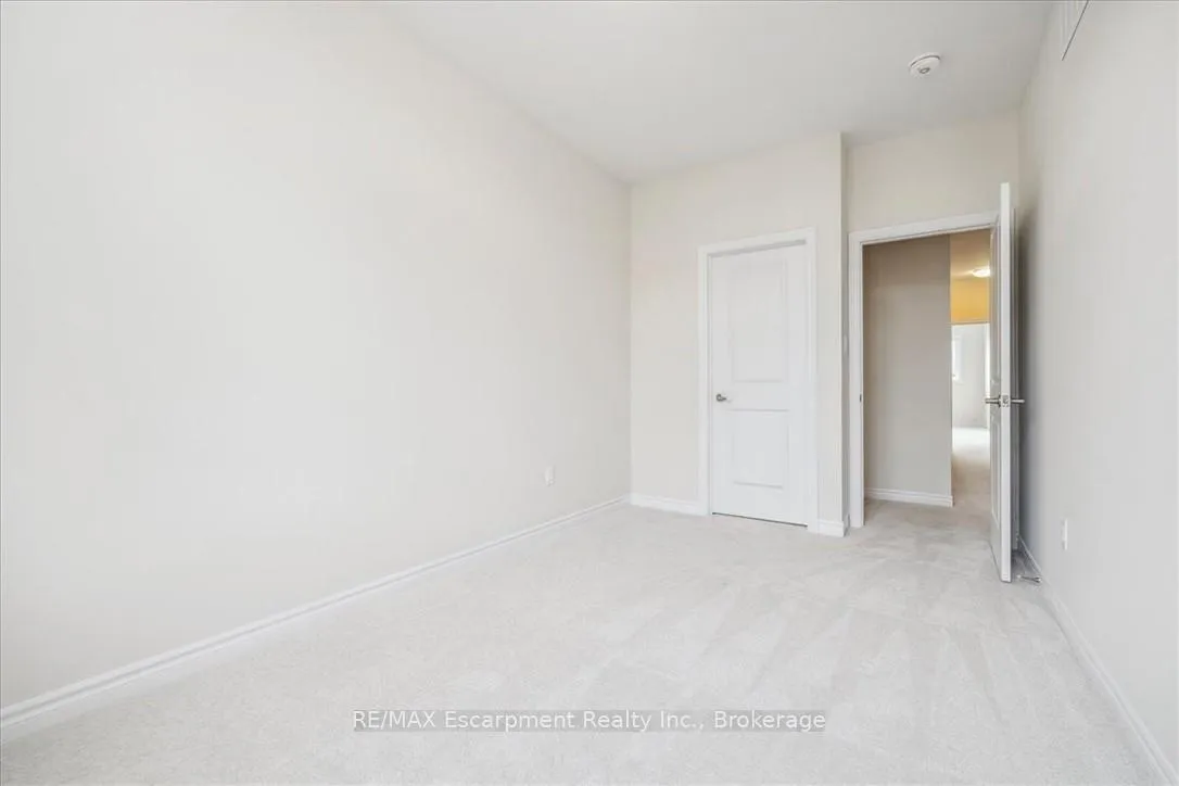 Photo 27 of 1396 National Common, Burlington, Tyandaga — HOMEH