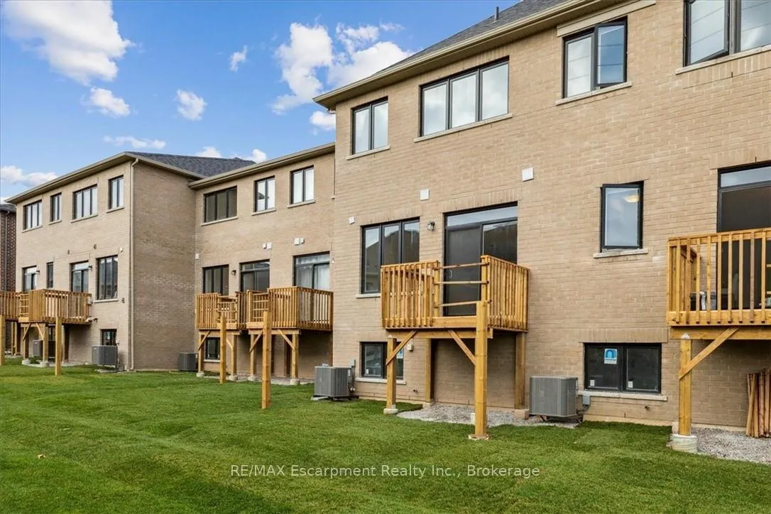 Photo 40 of 1396 National Common, Burlington, Tyandaga — HOMEH