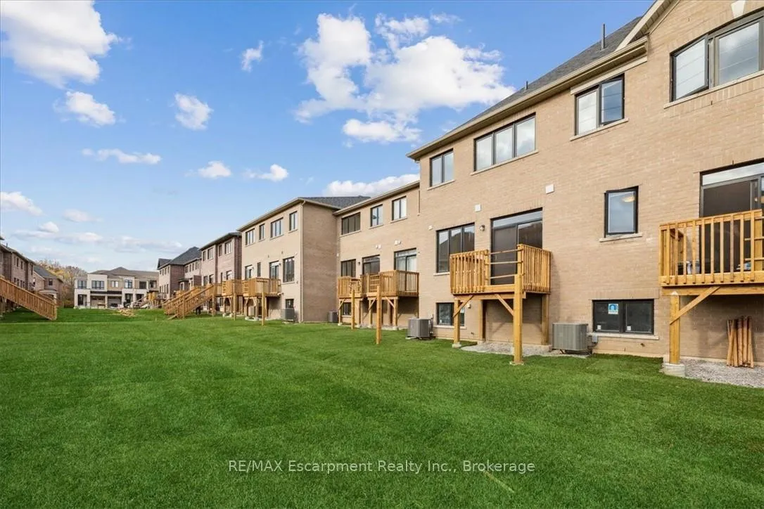 Photo 41 of 1396 National Common, Burlington, Tyandaga — HOMEH
