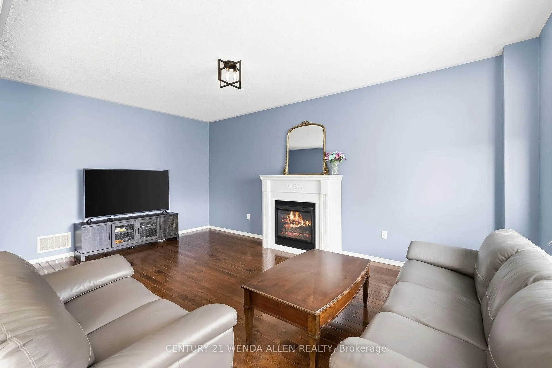 Photo 6 of 1965 Kurelo Drive, Oshawa, Taunton — HOMEH