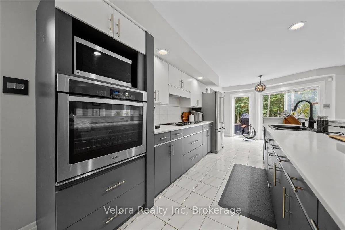 Photo 11 of 528 Opeongo Road, Renfrew — HOMEH