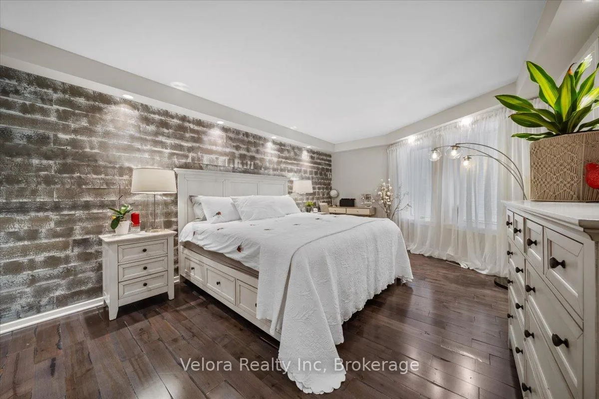 Photo 23 of 528 Opeongo Road, Renfrew — HOMEH