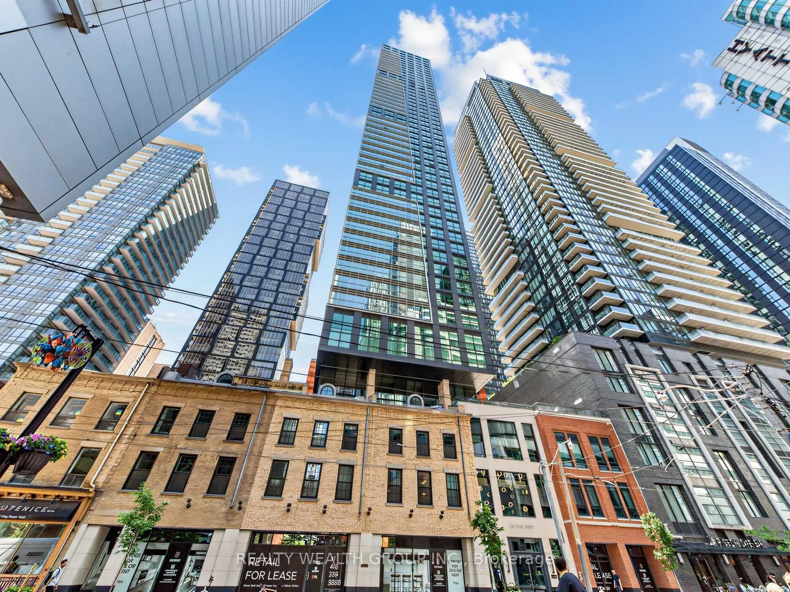 Front of Unit 1305, 327 King Street W