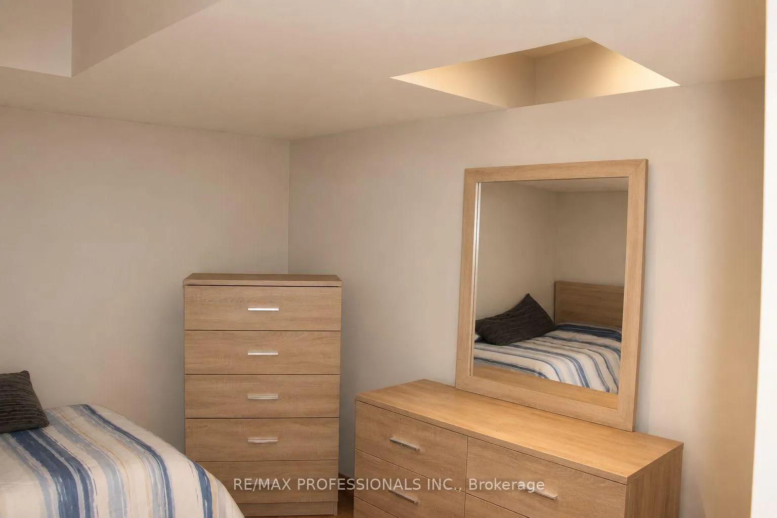 Photo 8 of Unit Basement, 67 Whistler Court, Markham, Milliken Mills West — HOMEH