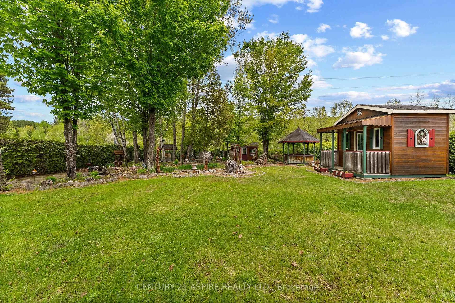 Photo 26 of 37 Mill Street, South Algonquin — HOMEH