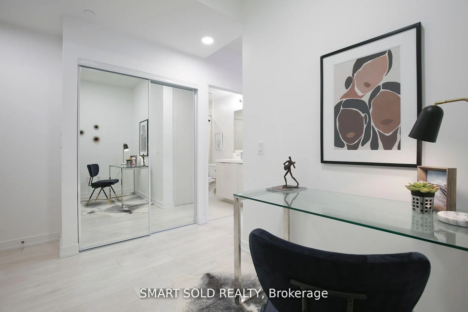 Photo 6 of Unit 606W, 225 Sumach Street, Toronto, Regent Park — HOMEH