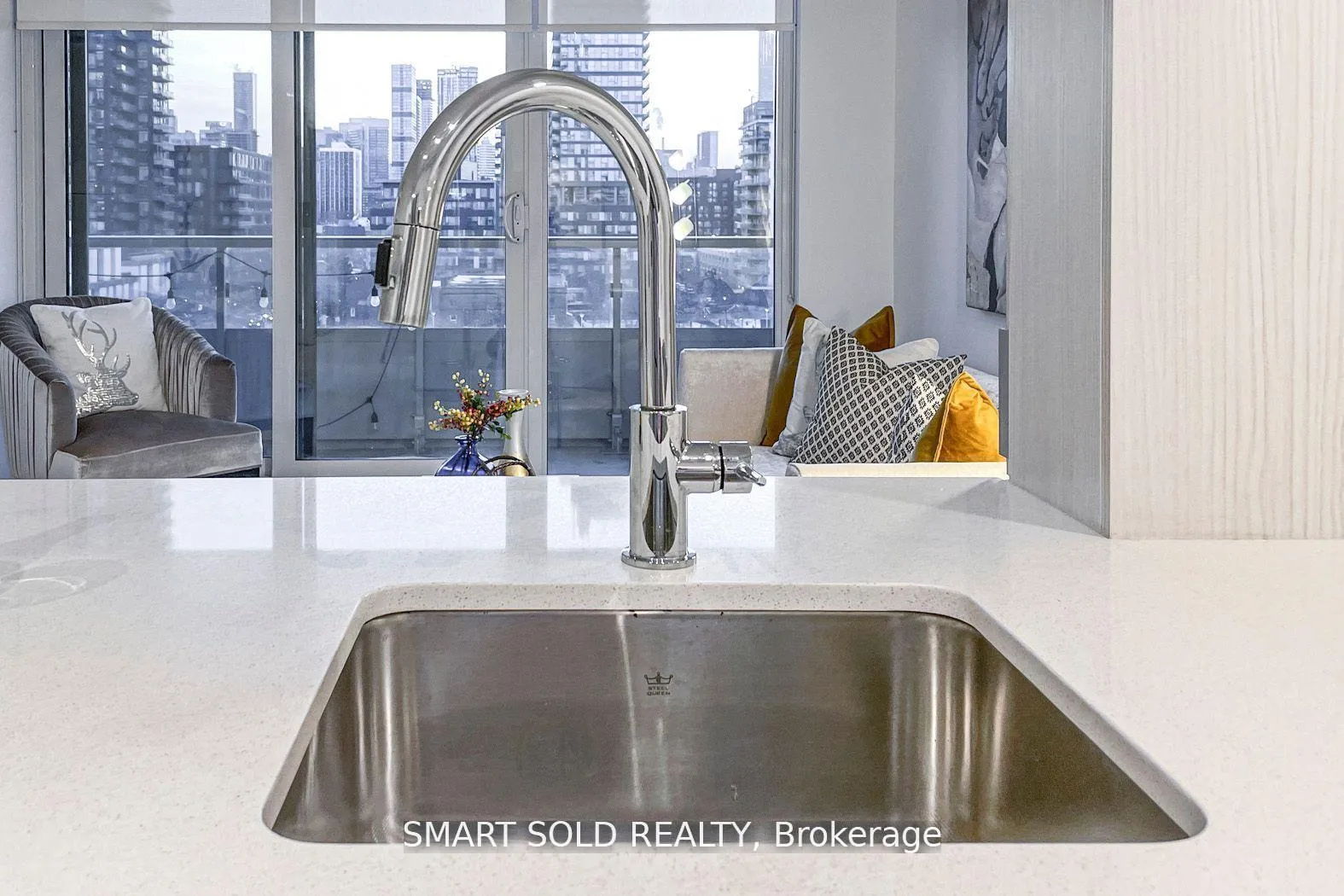 Photo 11 of Unit 606W, 225 Sumach Street, Toronto, Regent Park — HOMEH