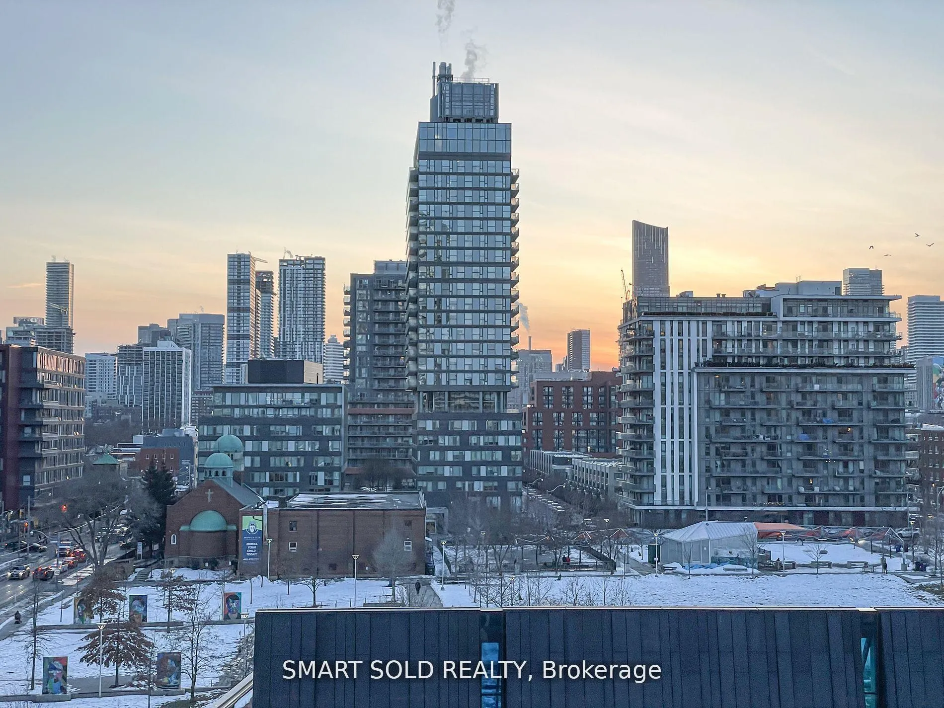 Photo 25 of Unit 606W, 225 Sumach Street, Toronto, Regent Park — HOMEH