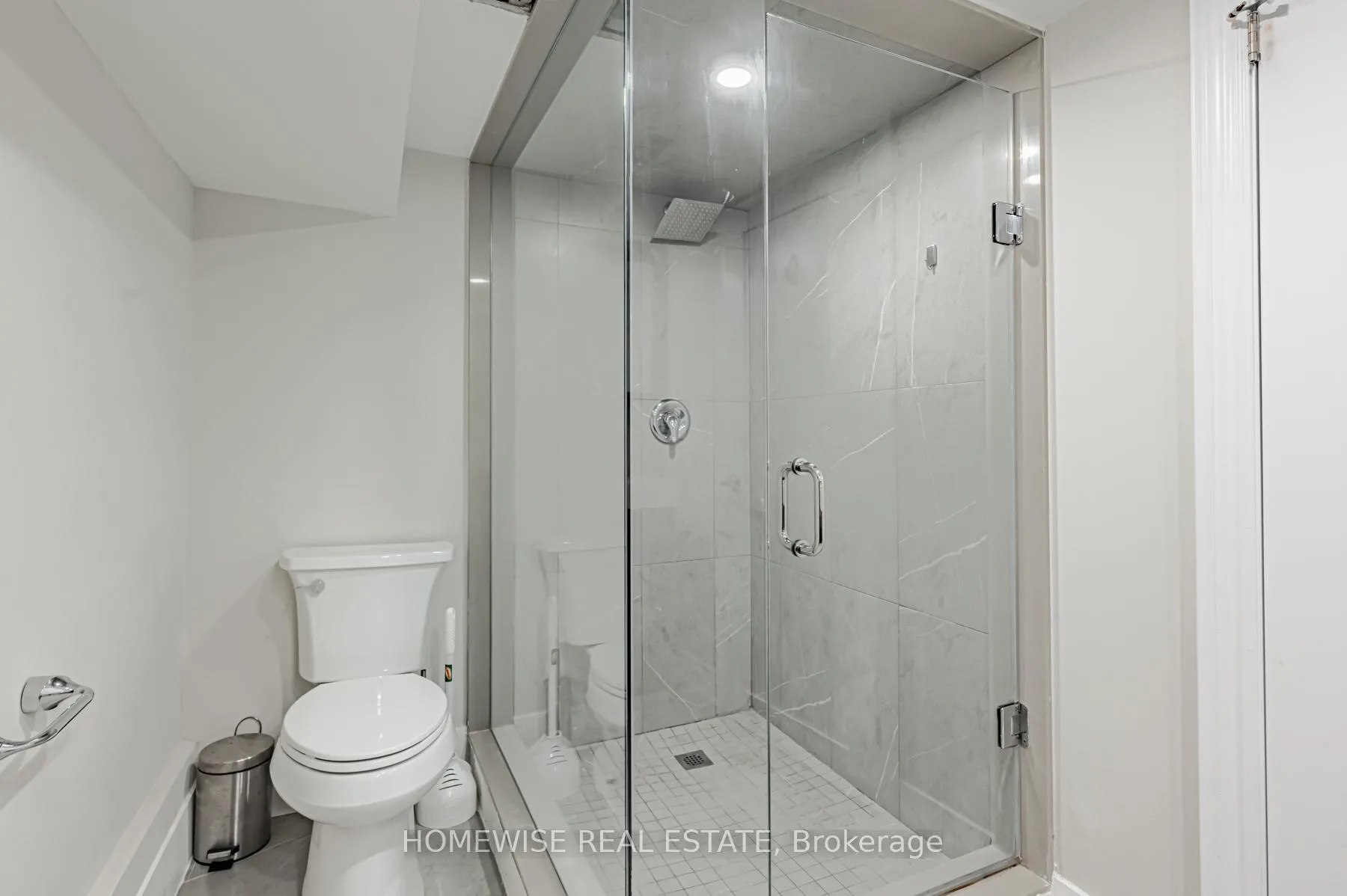 Photo 13 of Unit Lower, 68 Fairleigh Crescent, Toronto, Forest Hill North — HOMEH