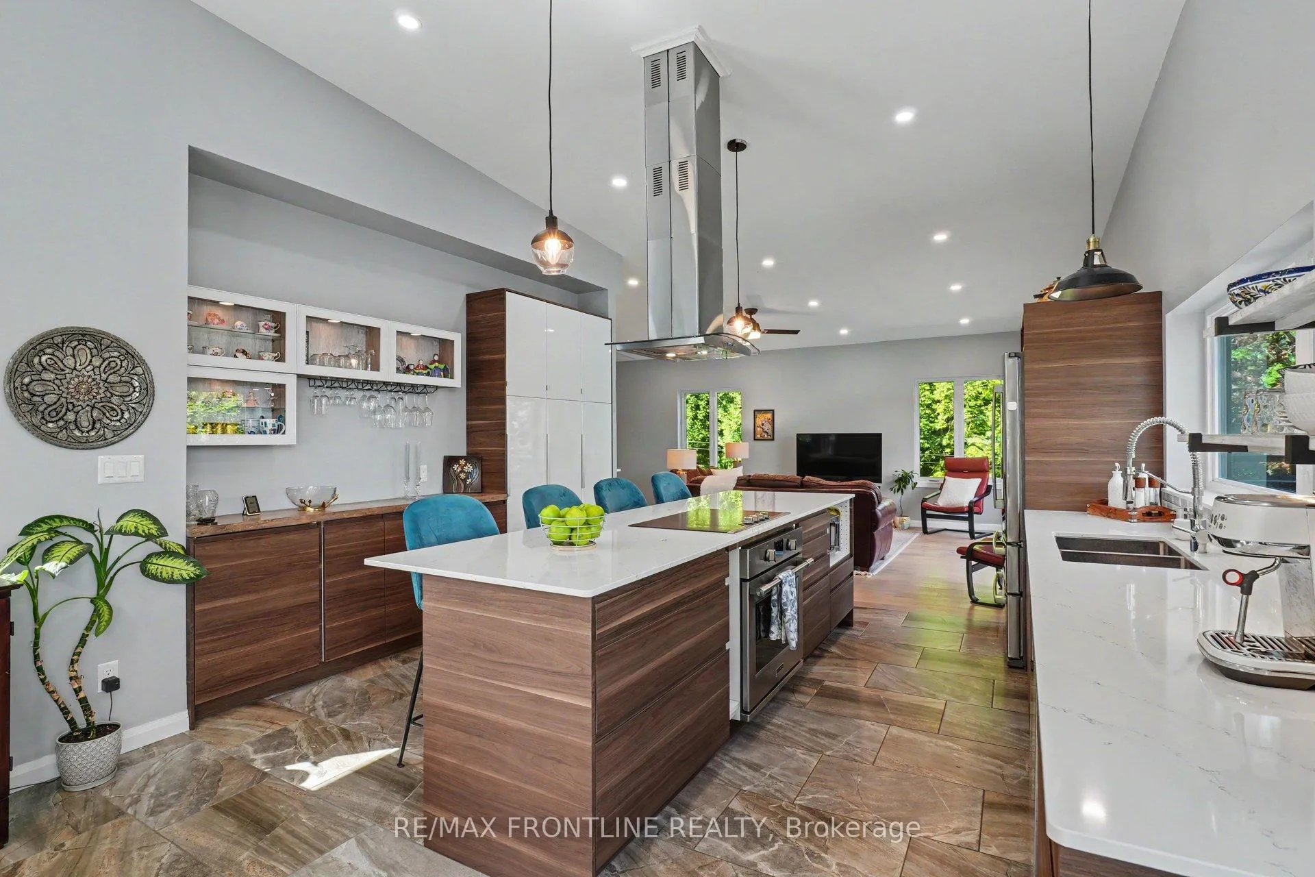 Photo 6 of 24 Starlight Lane, Rideau Lakes, Rideau Lakes (North Crosby) Twp — HOMEH