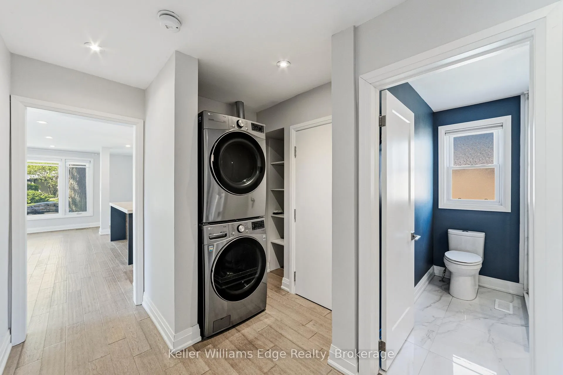 Photo 13 of Unit Upper, 2300 Wagner Crescent, Burlington, Brant — HOMEH