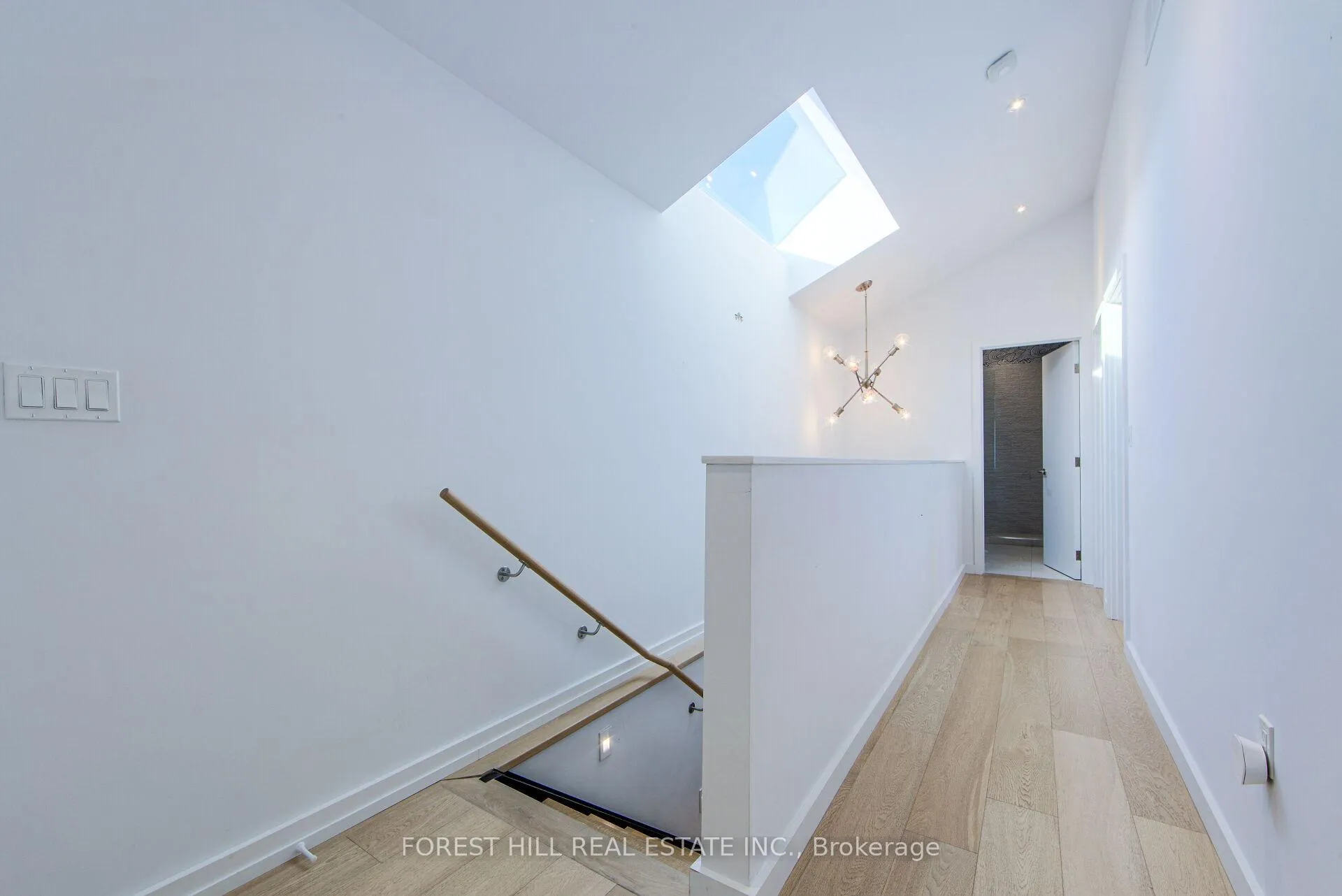 Photo 26 of 257 Manor Road E, Toronto, Mount Pleasant East — HOMEH