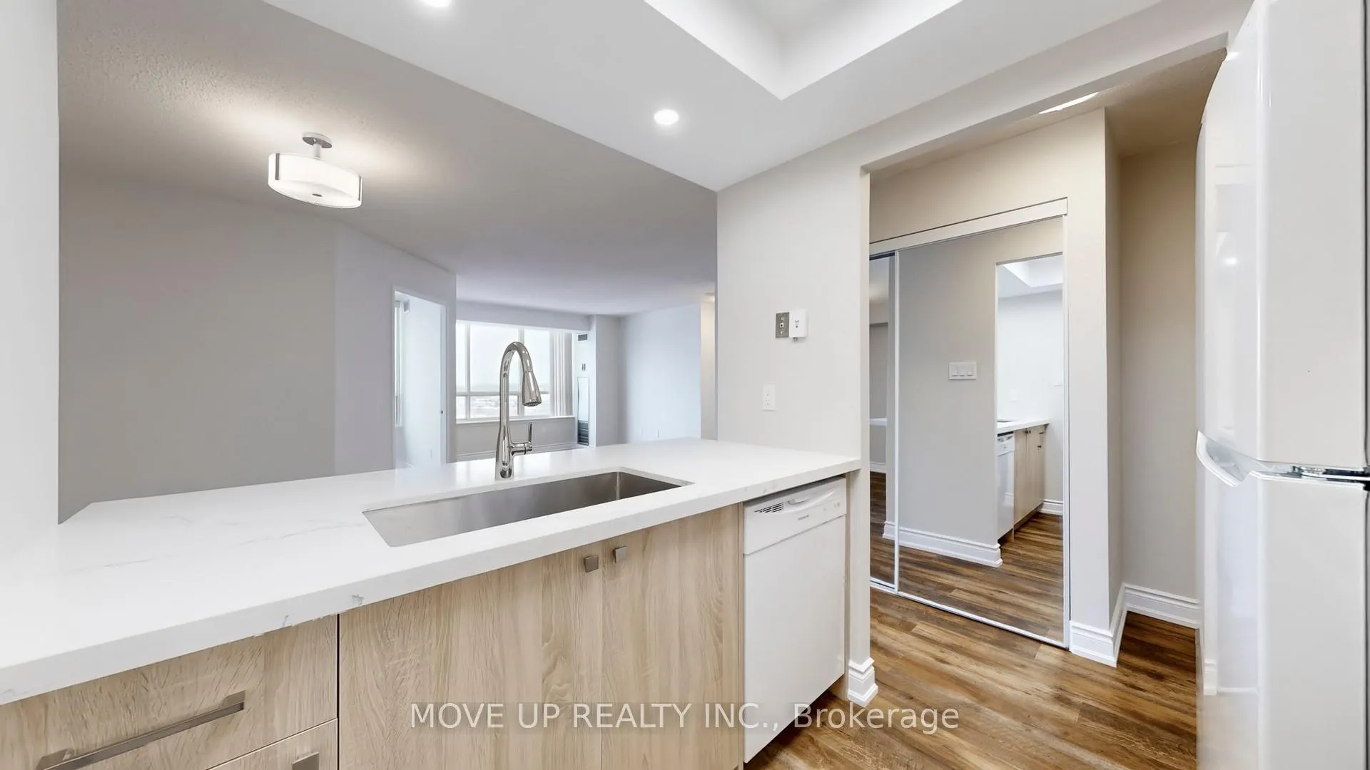 Photo 7 of Unit 1511, 5 Greystone Walk Drive, Scarborough, Kennedy Park — HOMEH