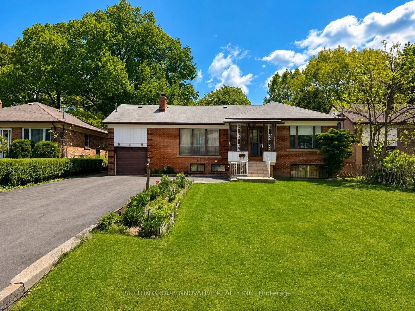 Front of 40 Kingswood Road