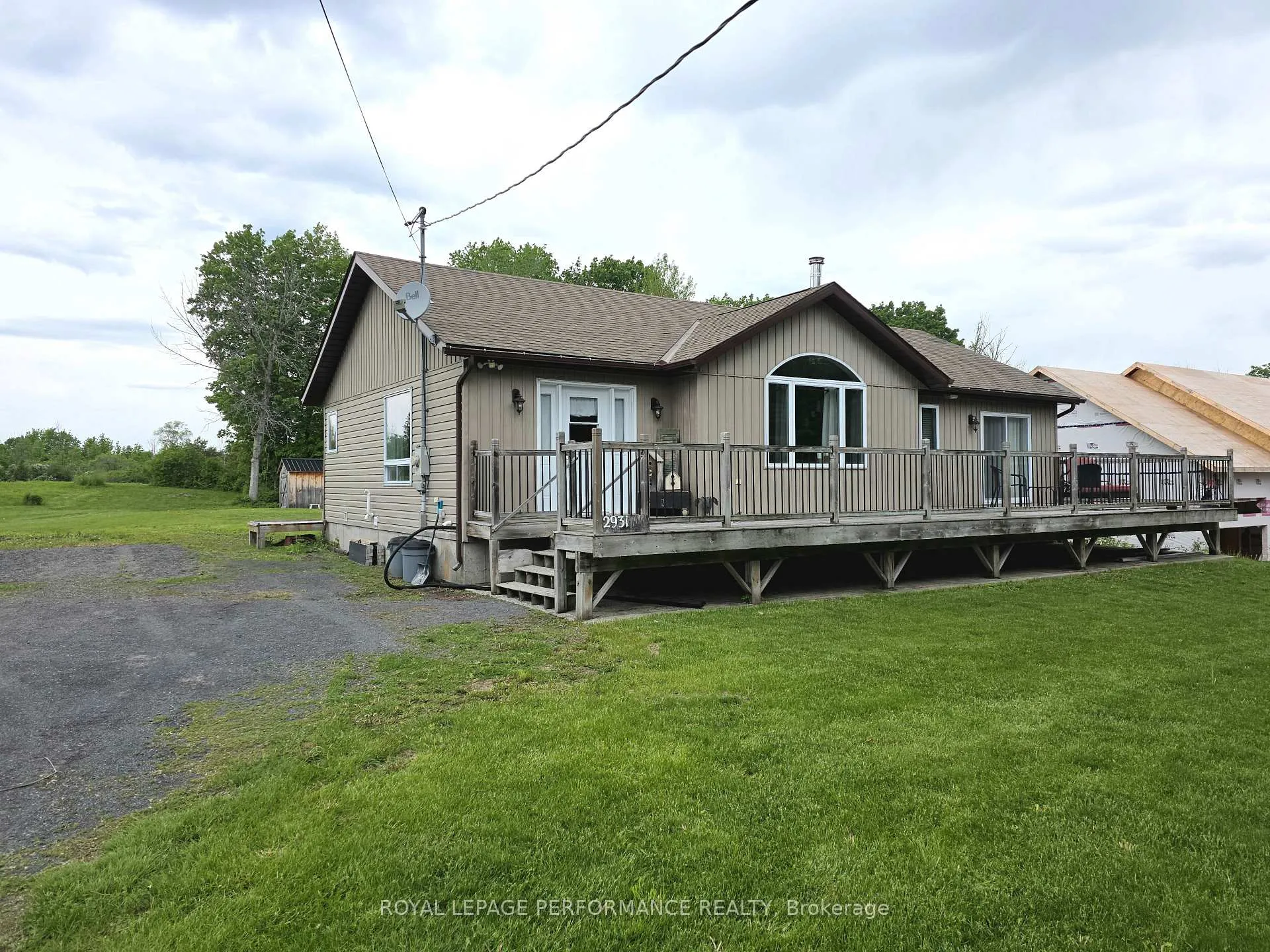Photo 1 of 2931 McNairn Drive, Cornwall — HOMEH