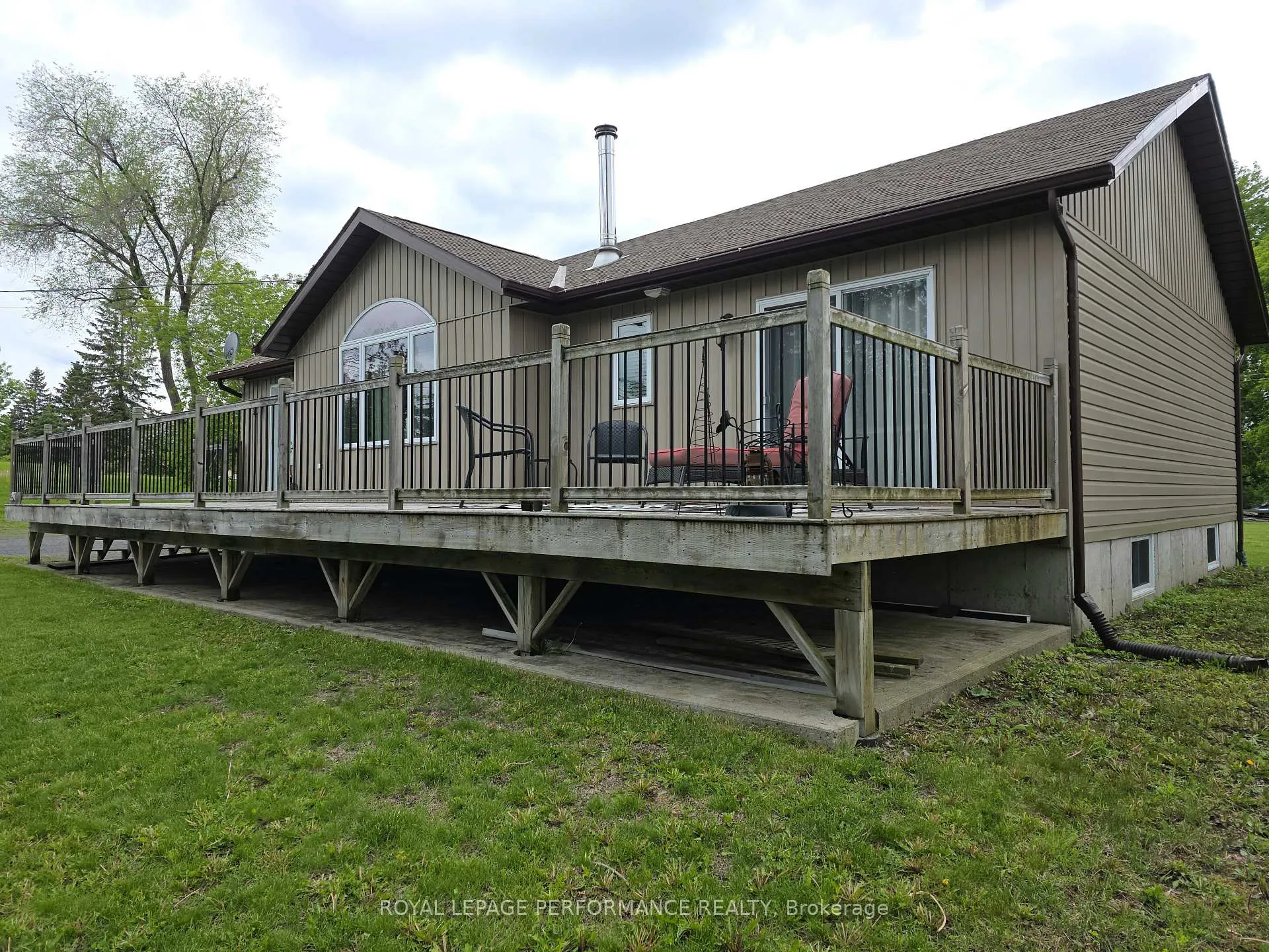 Photo 3 of 2931 McNairn Drive, Cornwall — HOMEH