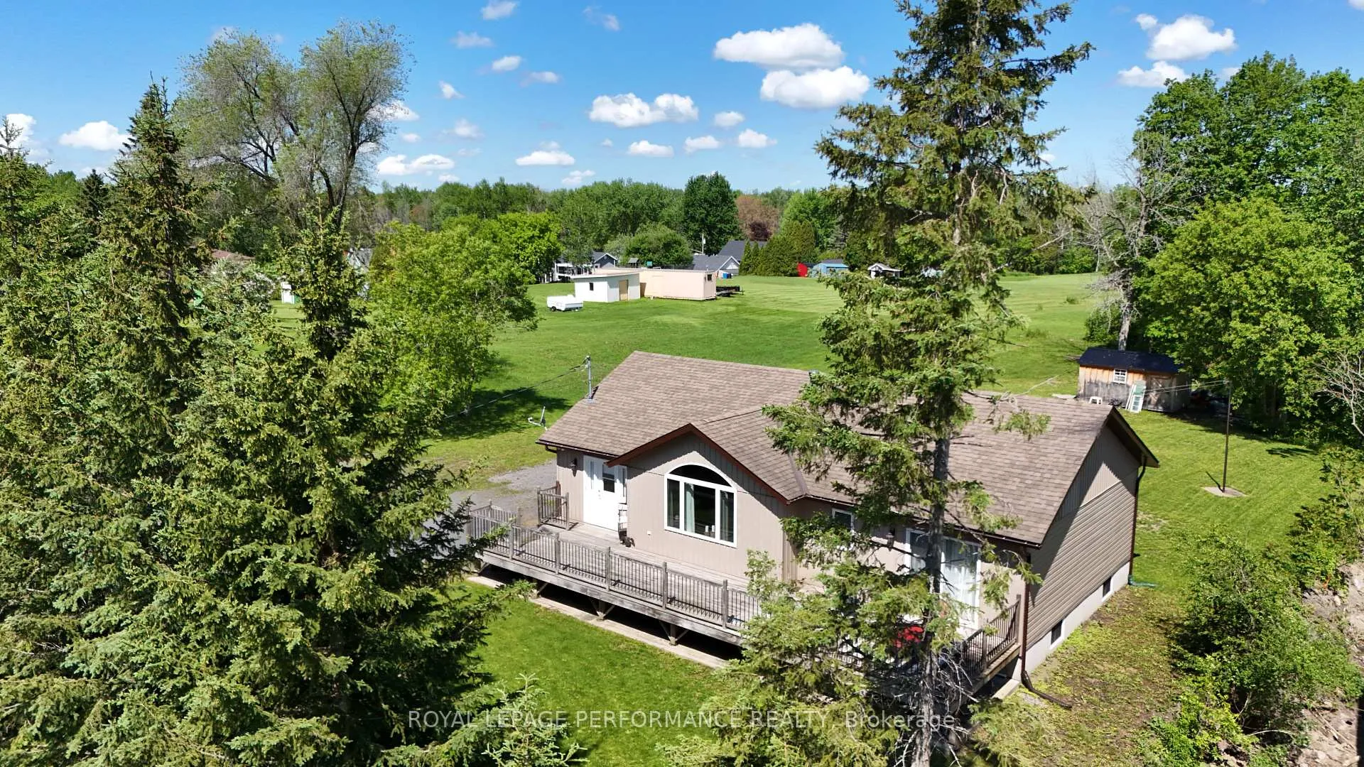 Photo 5 of 2931 McNairn Drive, Cornwall — HOMEH