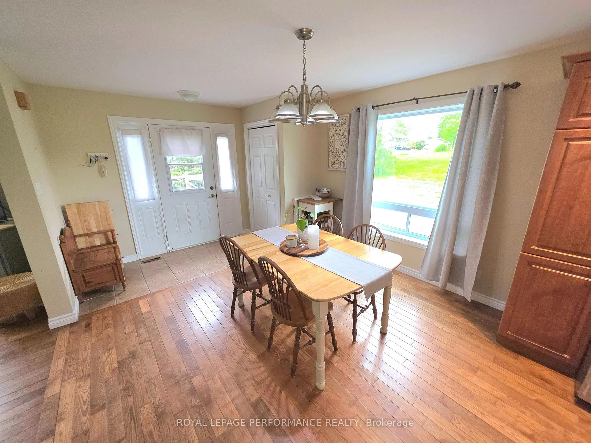 Photo 7 of 2931 McNairn Drive, Cornwall — HOMEH