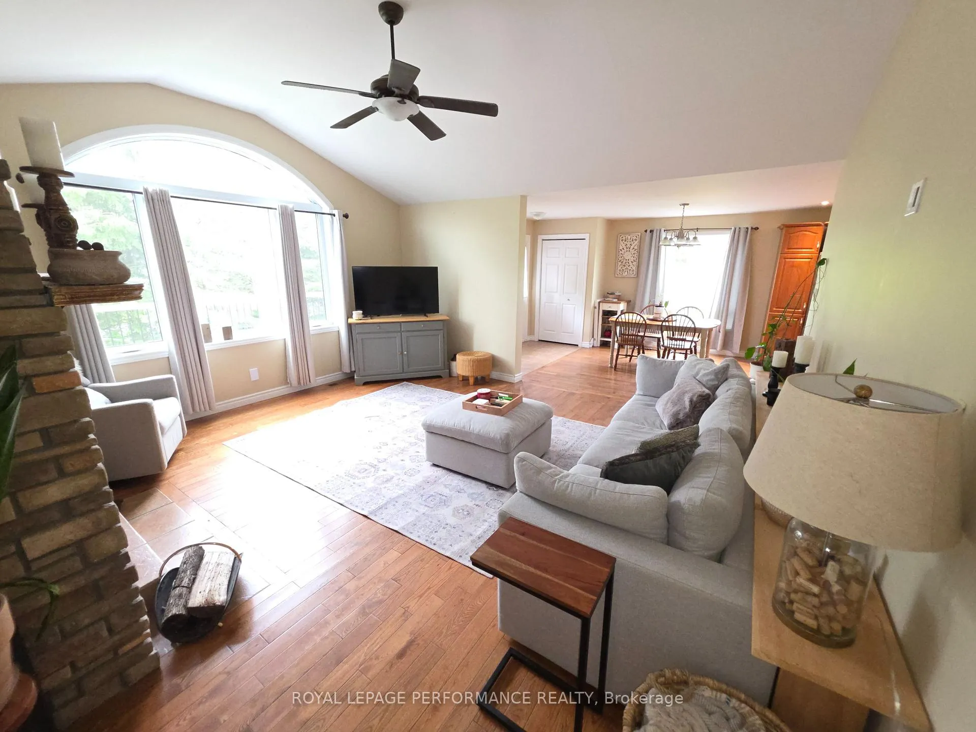 Photo 12 of 2931 McNairn Drive, Cornwall — HOMEH