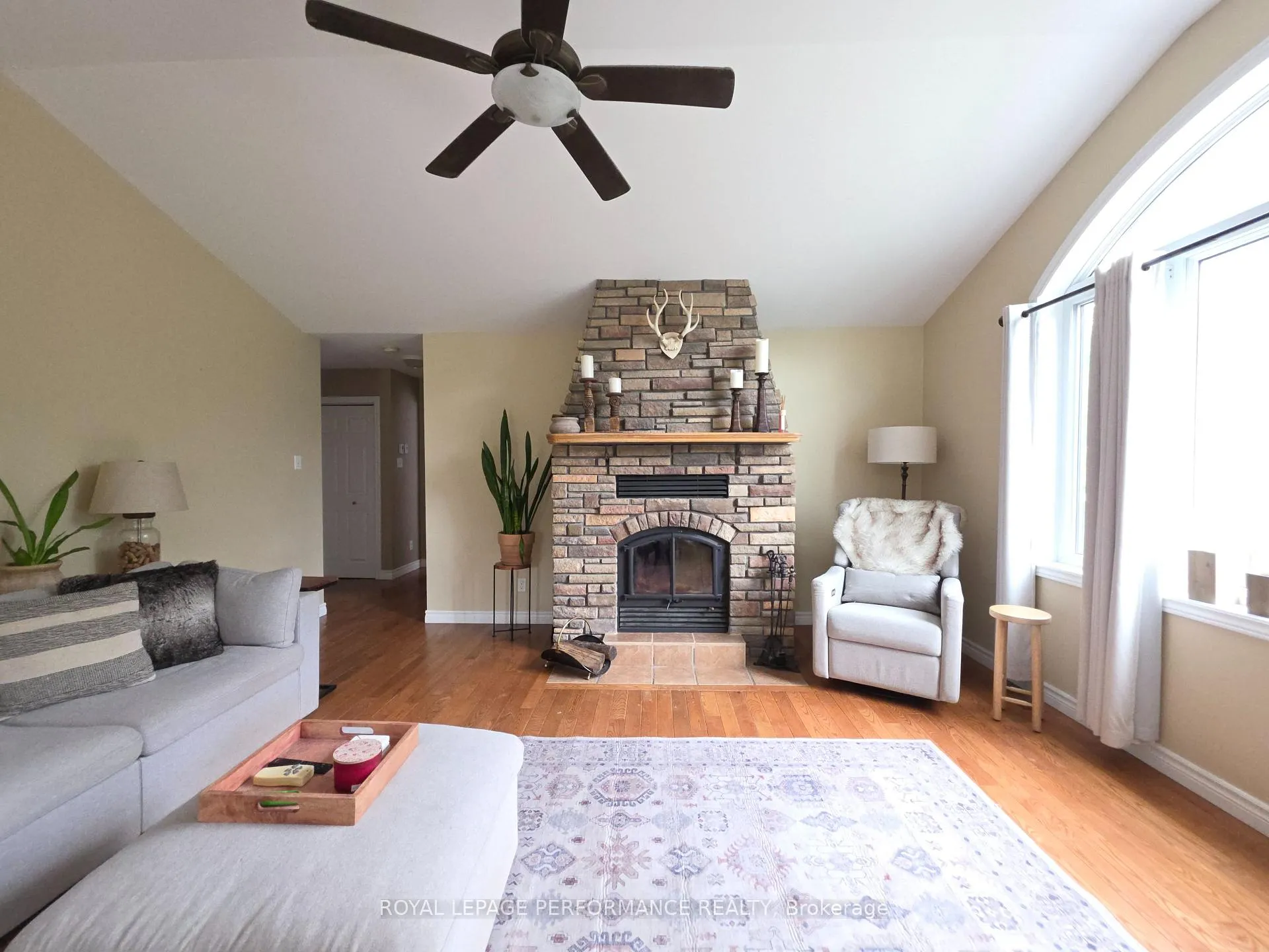 Photo 16 of 2931 McNairn Drive, Cornwall — HOMEH