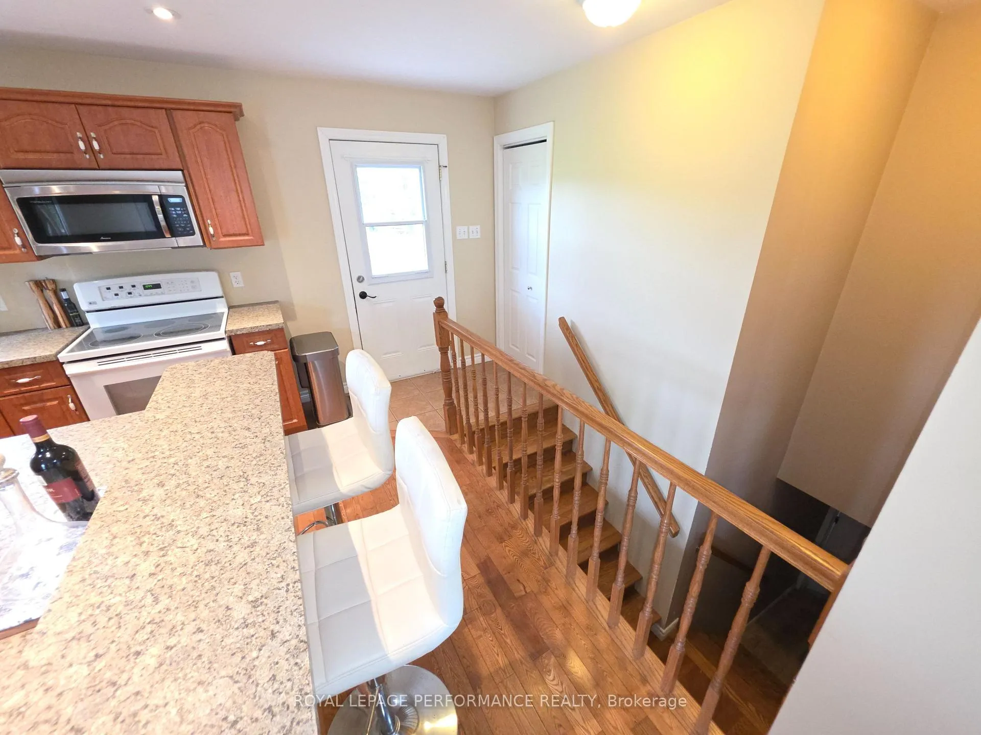 Photo 27 of 2931 McNairn Drive, Cornwall — HOMEH