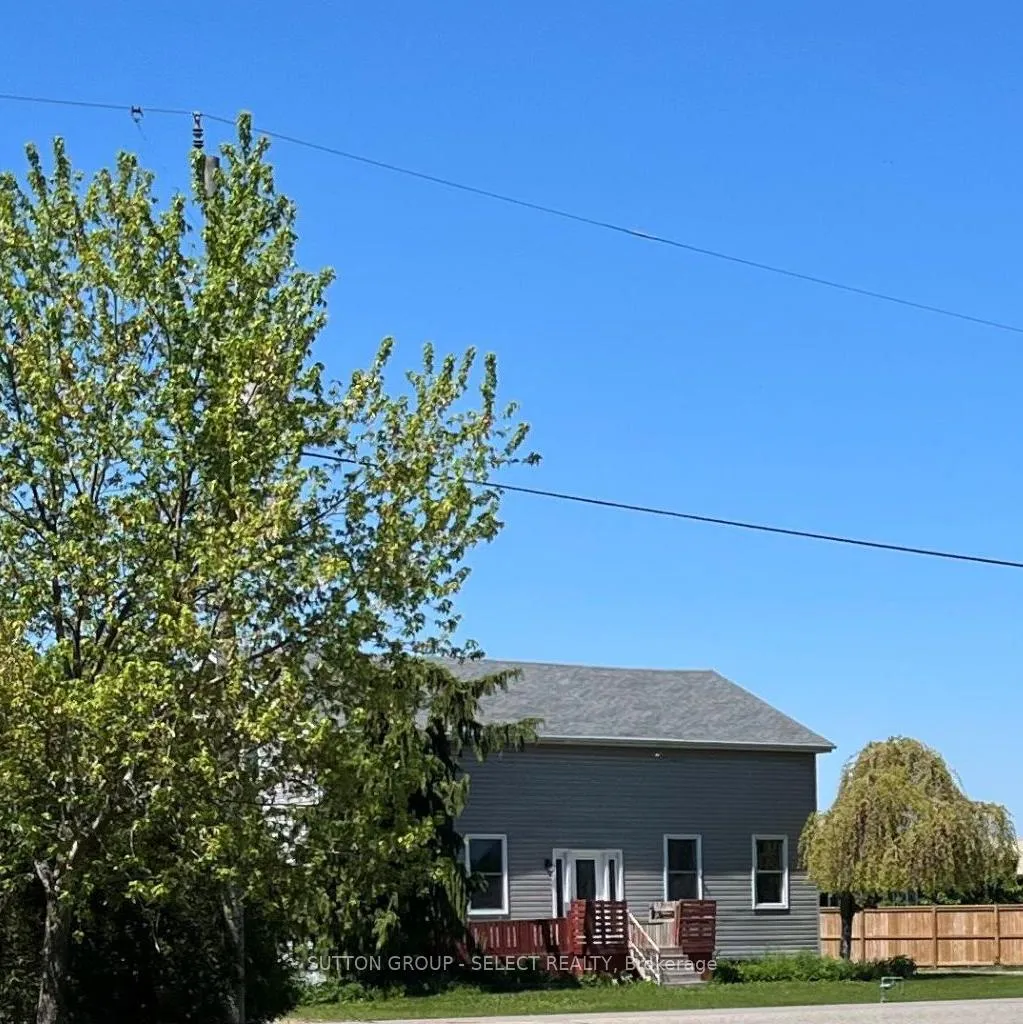 Photo 2 of 7504 Talbot Trail, Chatham-Kent, Raleigh — HOMEH