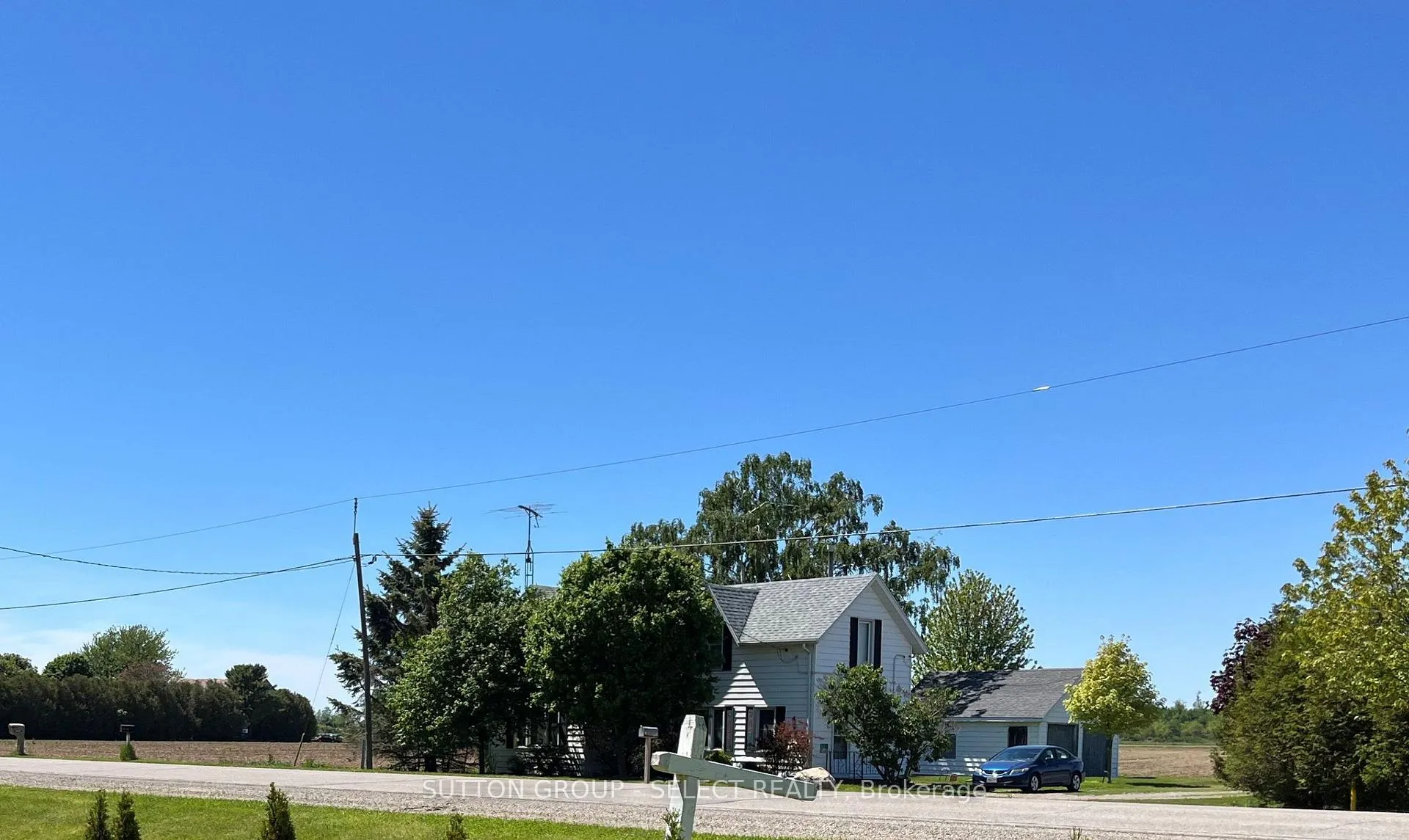 Photo 3 of 7504 Talbot Trail, Chatham-Kent, Raleigh — HOMEH
