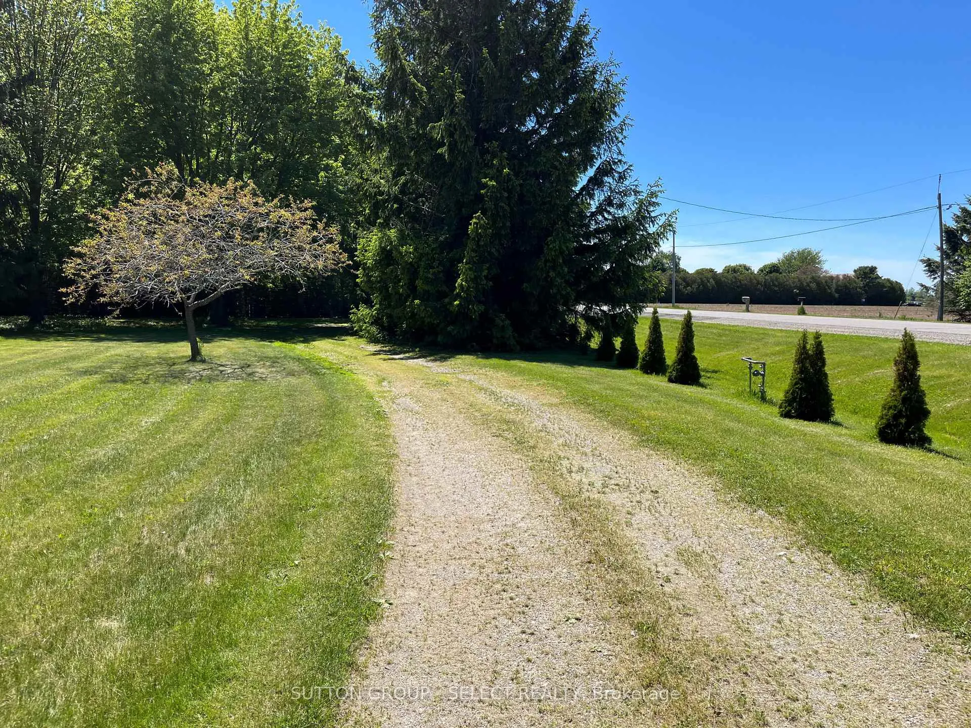Photo 4 of 7504 Talbot Trail, Chatham-Kent, Raleigh — HOMEH